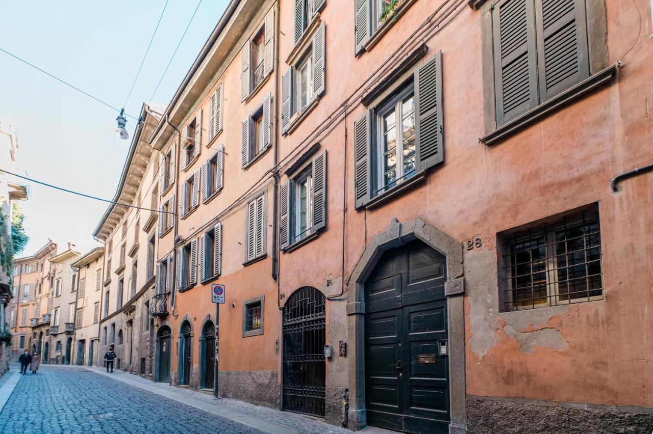 Appartamento Feel - Cozy Old Town Bergamo Esterno foto
